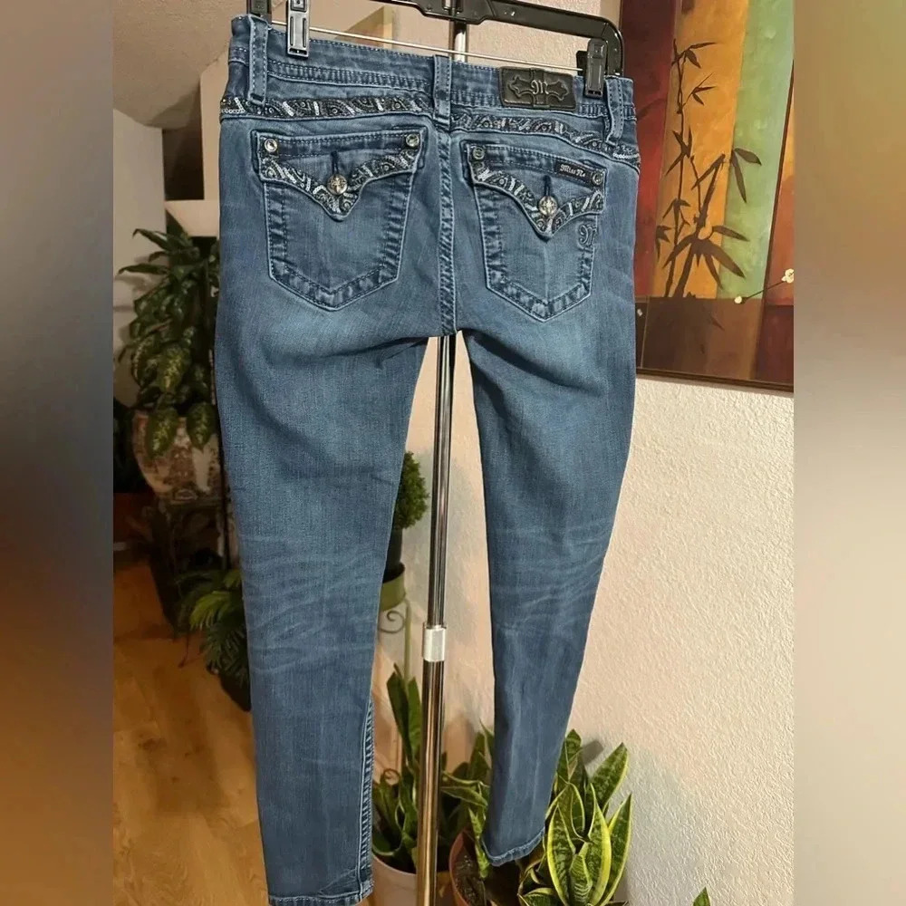 Miss Me cuffed skinny jeans women’s size 27/27 - Picture 2 of 12